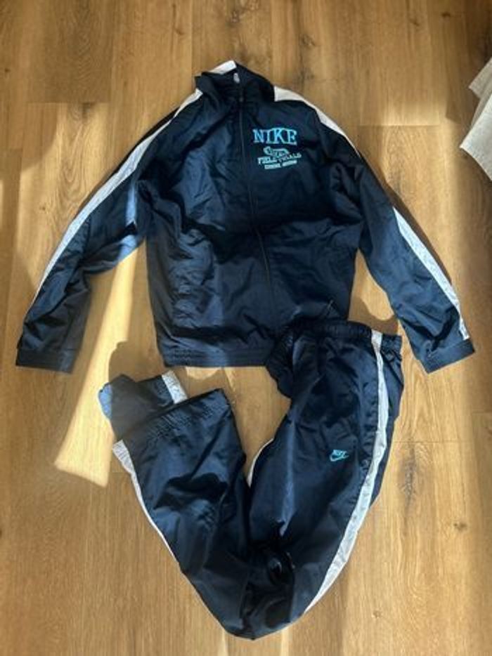 Survêtement Nike - ensemble pantalon et haut