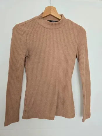 Pull fin rose poudré