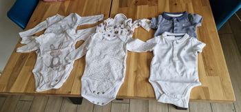 Lot de bodys 3 mois