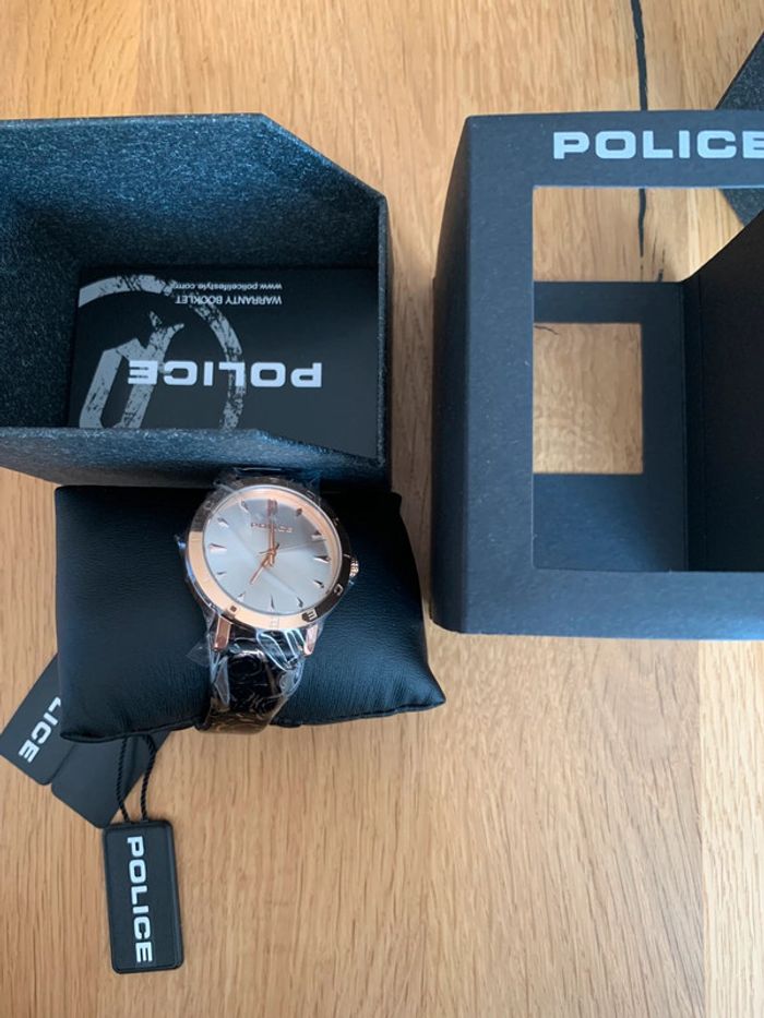 Montre Police neuve - photo numéro 2