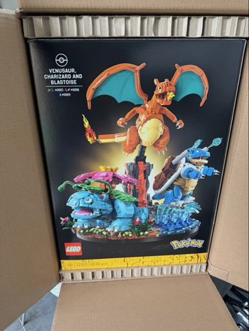 LEGO Pokémon 72153 neuf, jamais déballé.