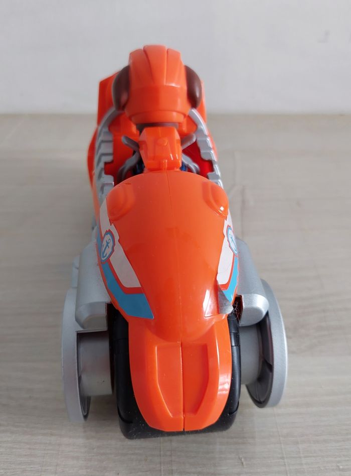 Moto Zuma - photo numéro 3