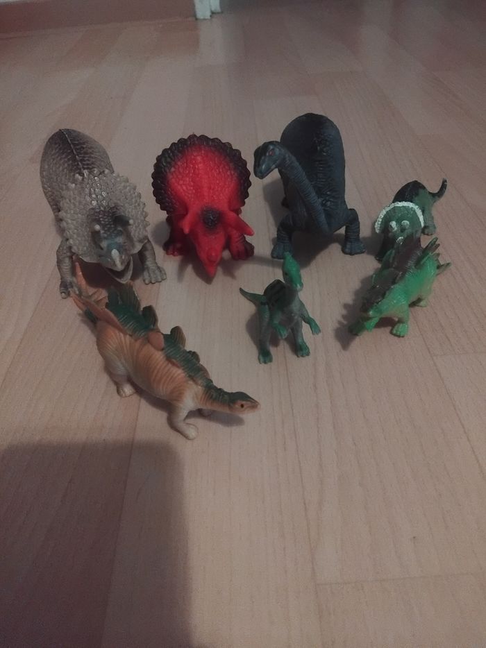 Lot de dinosaure - photo numéro 4