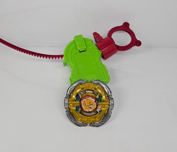 Toupie Beyblade Métal Fusion Inferno Sagittario