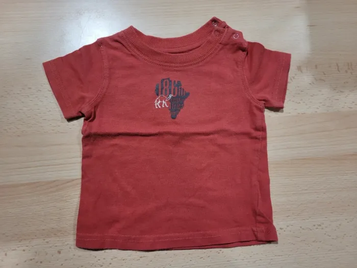 4 hauts t-shirts - photo numéro 8