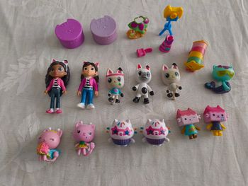 Lot figurines gabby chat 
