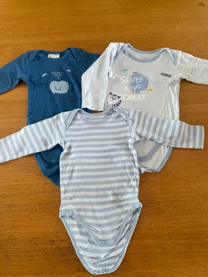 Lot 3 body manches longues 12 mois