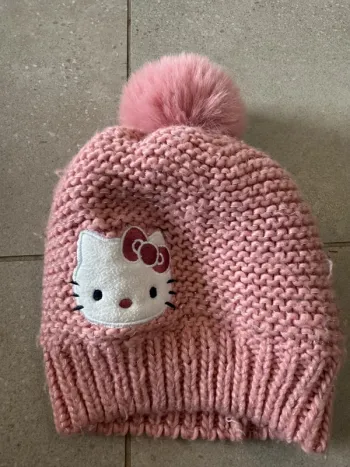 Bonnet rose 104/122 cm, très bon état