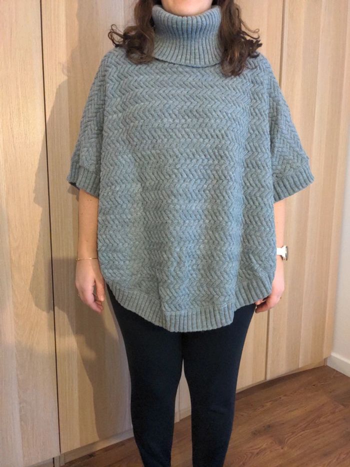 Poncho LOLE