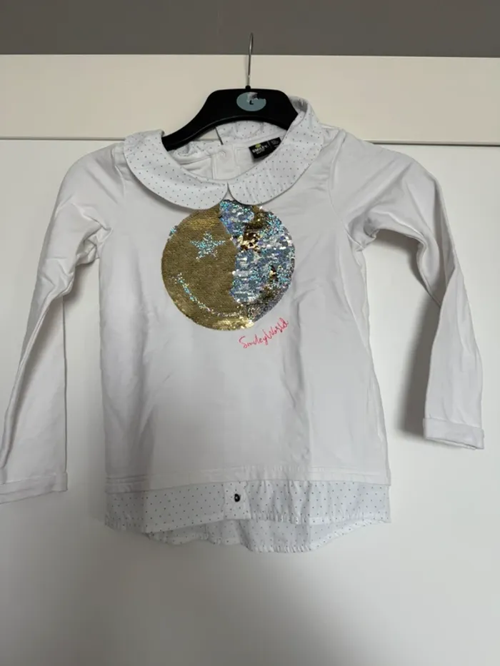 TEE shirt smiley sequins magiques