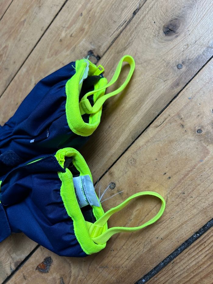 Gants moufles bleu marine et jaune fluo 3-4 ans Wedze Decathlon - photo numéro 2