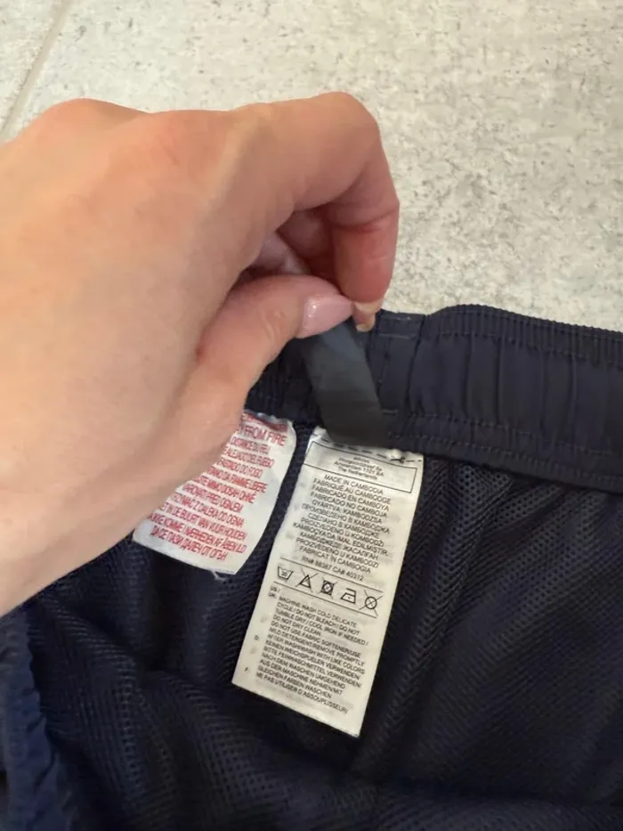 Short maillot Adidas garçon marine taille 13-14 ans comme neuf - photo numéro 5