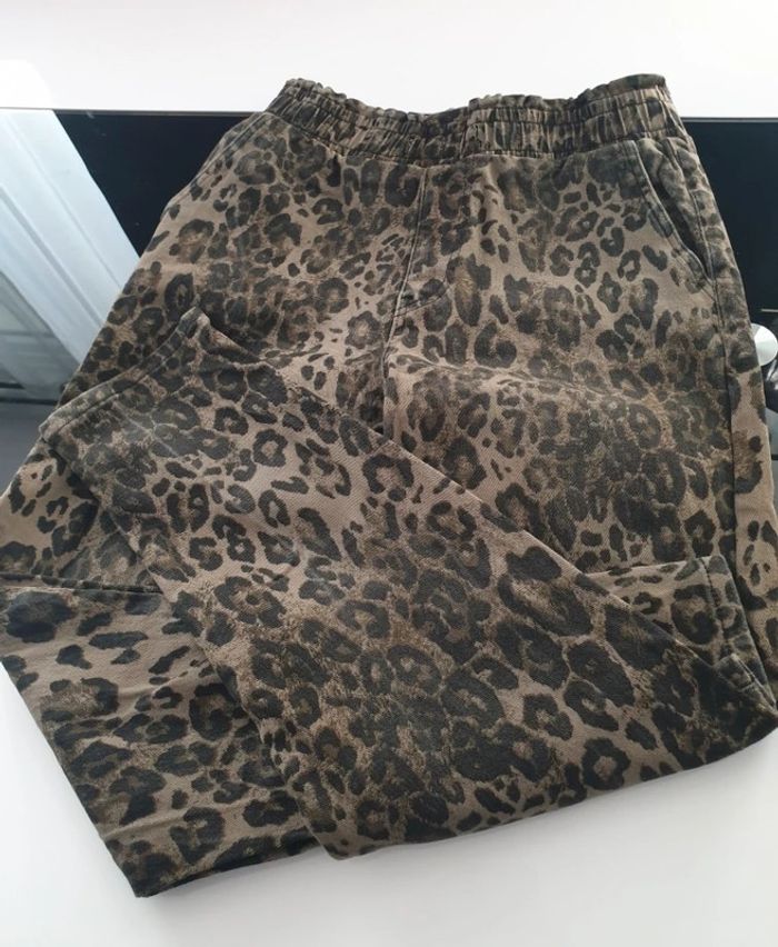 Pantalon léopard Taille L - photo numéro 2