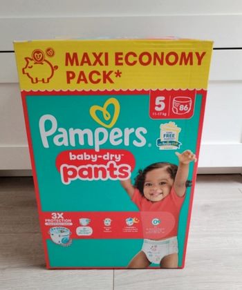 Couche pampers Baby Dry