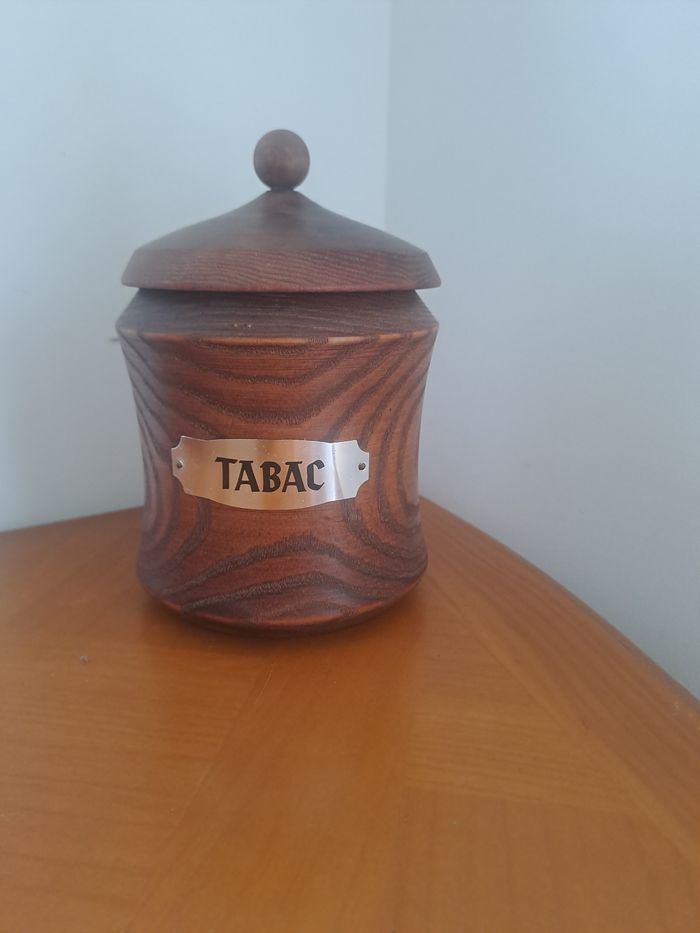 Pot à tabac vintage en bois
