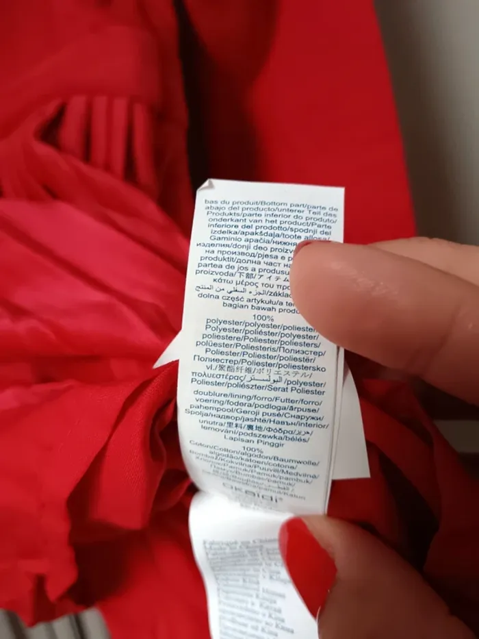 Robe Obaïbi rouge fête Noël 4 ans 104cm neuf - photo numéro 7