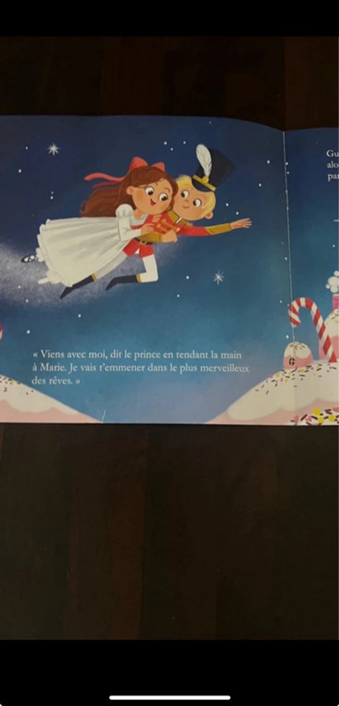 Livre casse noisette mes premiers contes en parfait état . Fleurus éditions - photo numéro 3