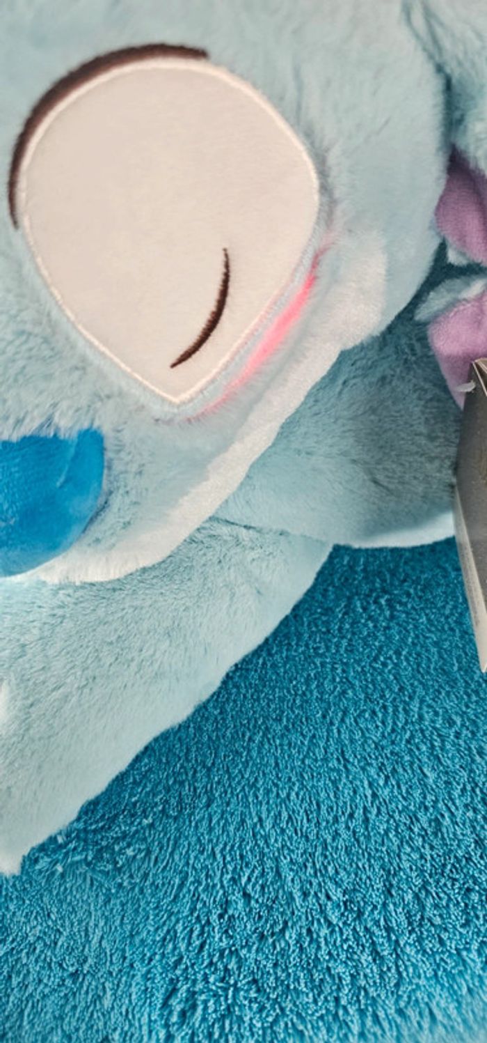 Peluche Stitch Disney qui s illumine 50 cm - photo numéro 2