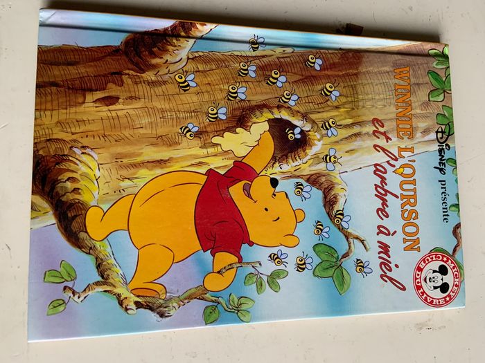 Livre Winnie l ourson et l arbre à miel