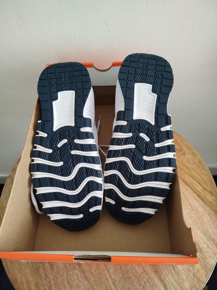 Baskets Nike T 42 - photo numéro 8