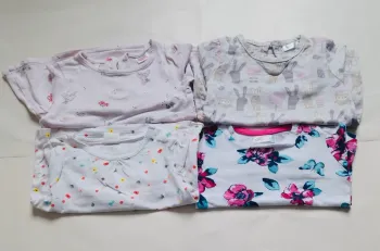 Lot 4 t-shirts manches longues fille 12 mois