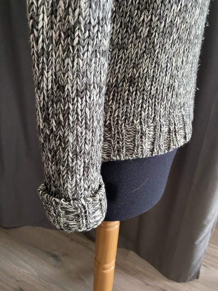 Pull col roulé état neuf - photo numéro 2