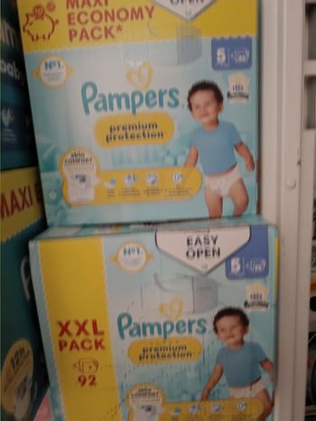 2 carton Pampers taille 5