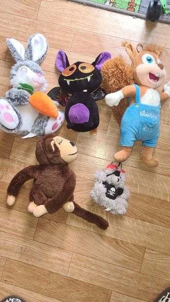 Peluches