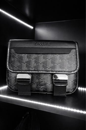 Sacoche Lacoste monogramme