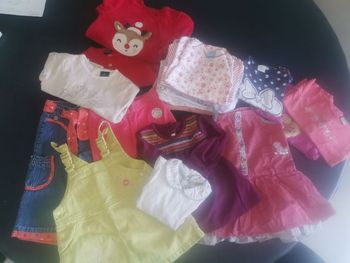 Lot bébé fille 9 mois