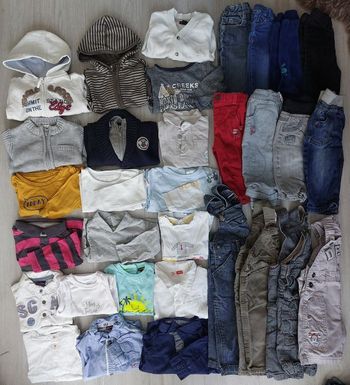 Lot N°2 vêtements 6mois
