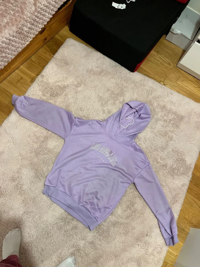 Pull violet