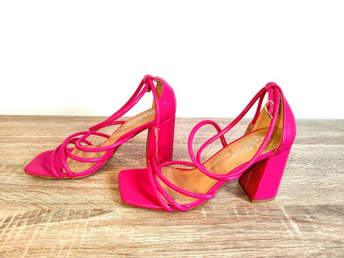 Talons escarpins rose taille 37 La bottine souriante - photo numéro 3
