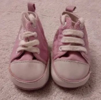 Chaussures 0/3 mois (réf perso 17)(familleac72)