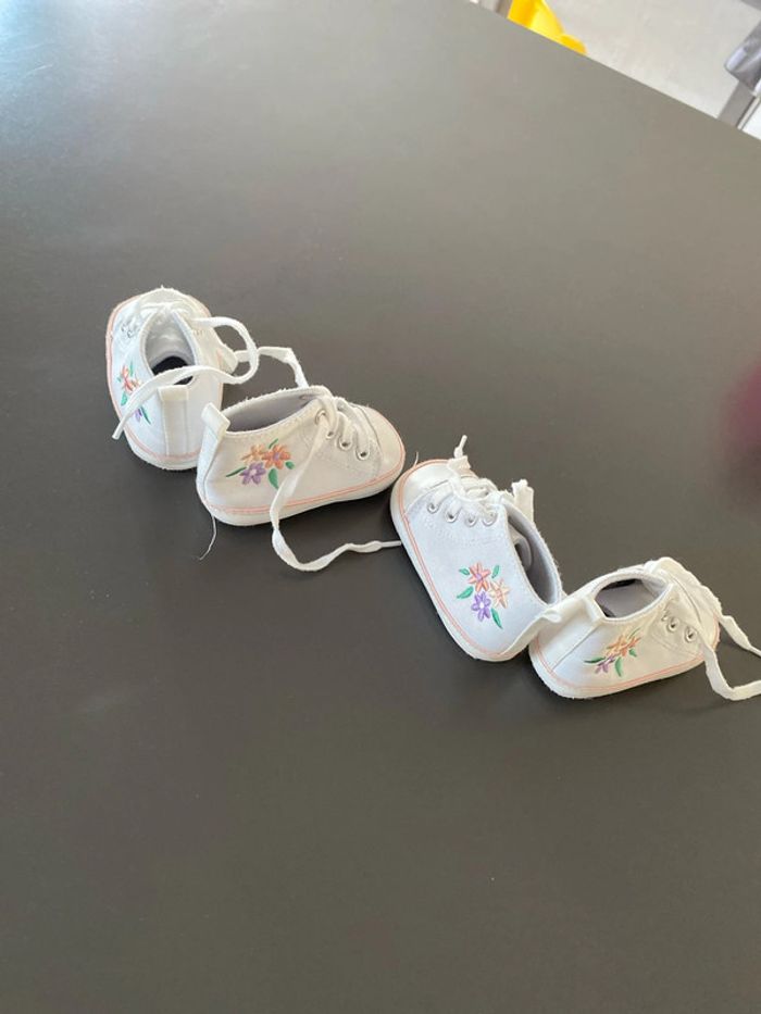 Lot de 2 paires de chaussures kiabi 6/9 mois - photo numéro 2