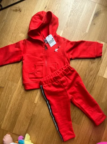 Ensemble jogging fille