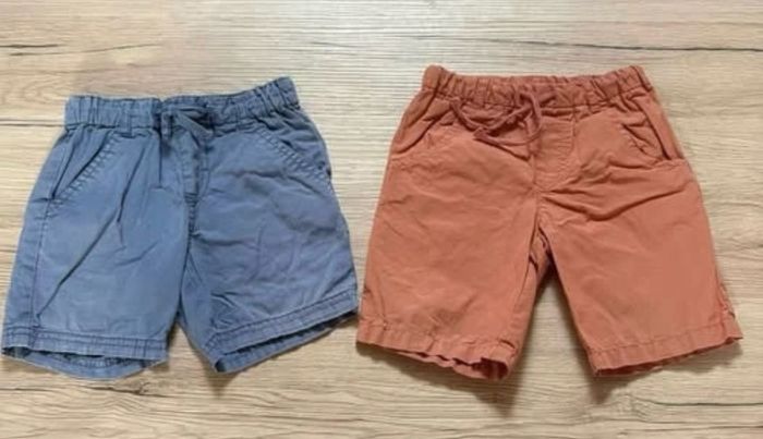 2 shorts - 18mois