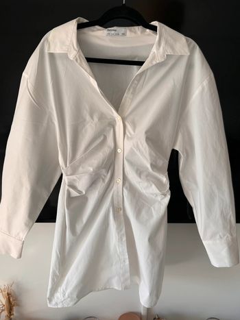 Robe cintré à la taille