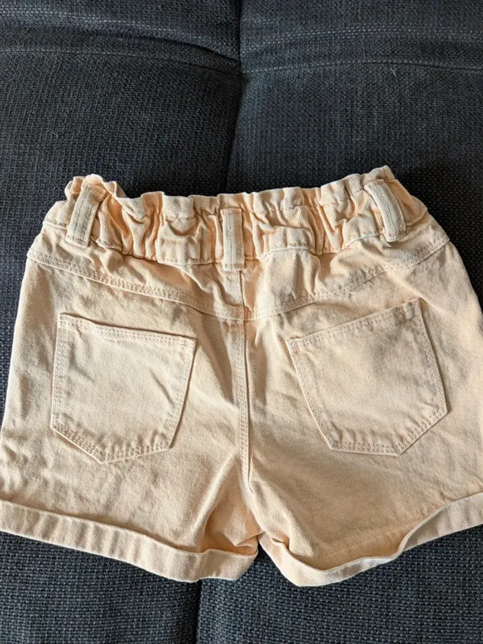 Short Kiabi 8 ans - photo numéro 2