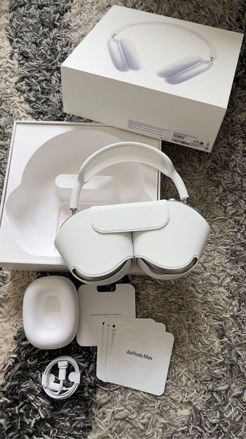Apple Airpods Max