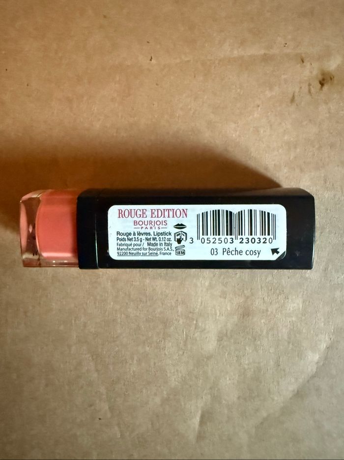 Rouge à lèvres Bourjois rouge Édition  pêche cosy - photo numéro 2