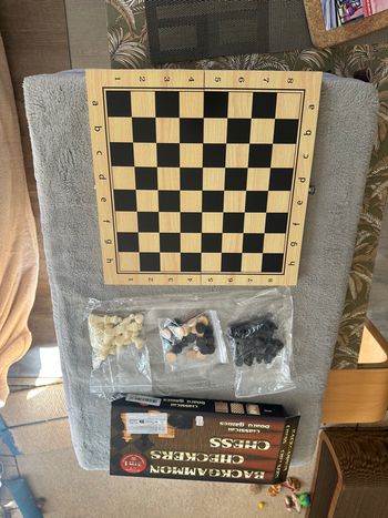Jeu d’échecs / dames / backgammon 3-en-1 – Plateau bois pliable 34 cm – Neuf 