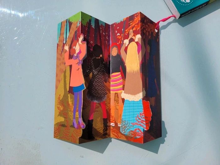 7 livres romans Kinra Girls : tome 1 collector GF, tomes 3, 8, 9 et 10 et Hors-Série 2 et 3 - photo numéro 6