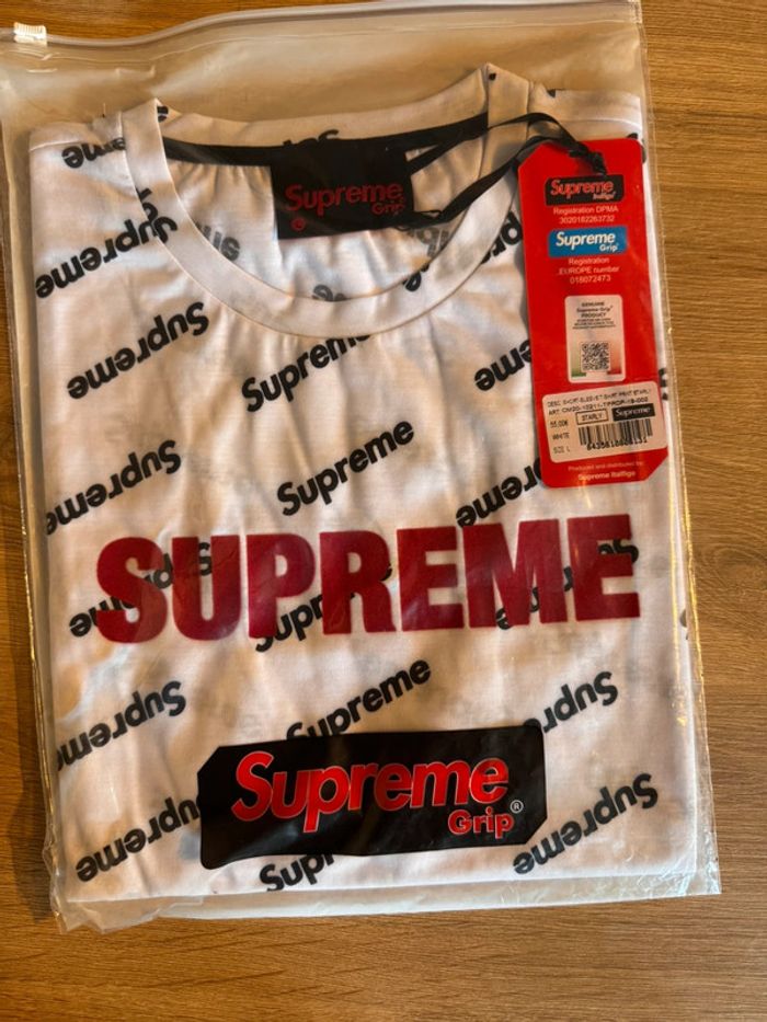 t-shirt manches courtes homme SUPREMe taille L neuf sous blister avec étiquettes - photo numéro 2