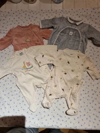 Lot de 4 pyjama grenouillère  gille