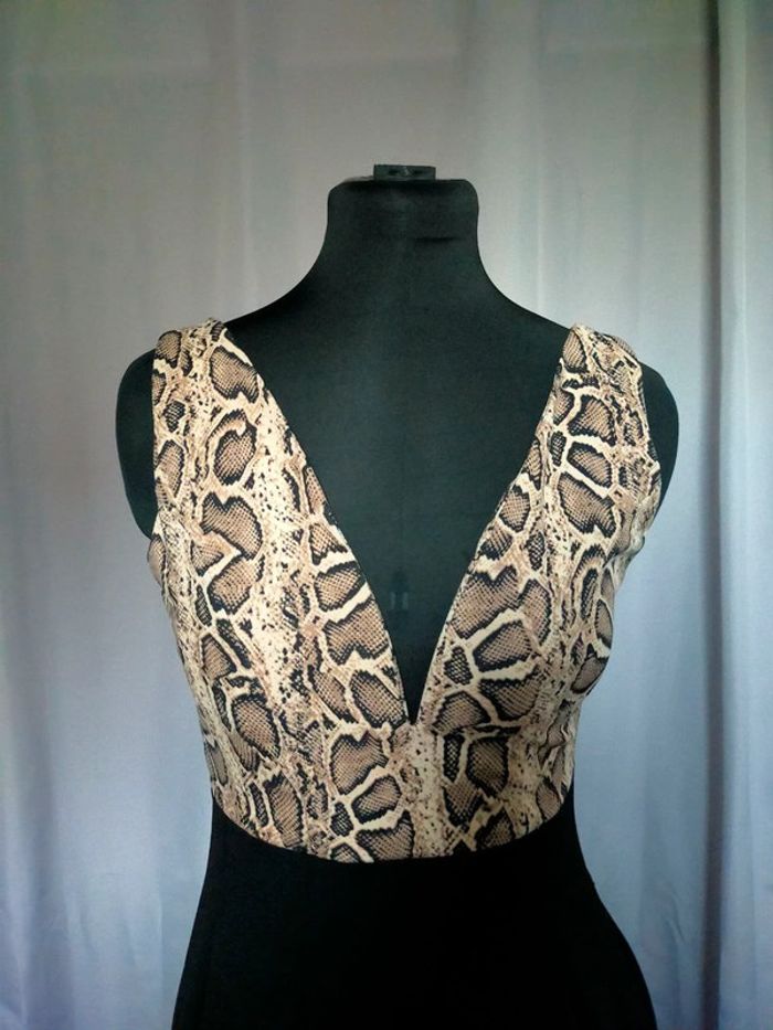 Robe col V sans manches motif python – Made in Italy - photo numéro 3