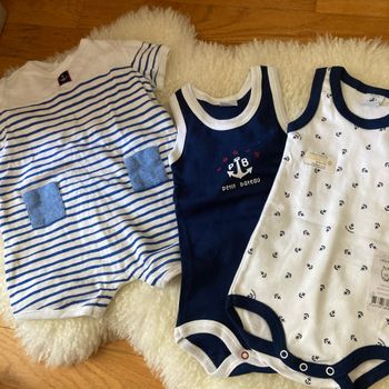 Combishort et bodies petit bateau 6 mois