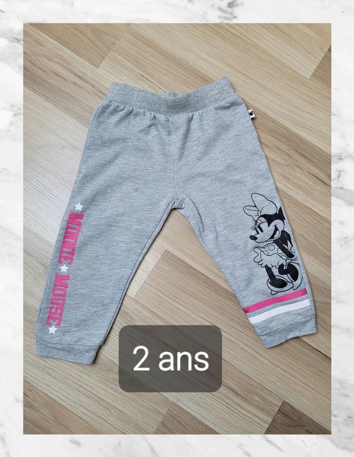 Pantalon survêtement Minnie Disney 2 ans