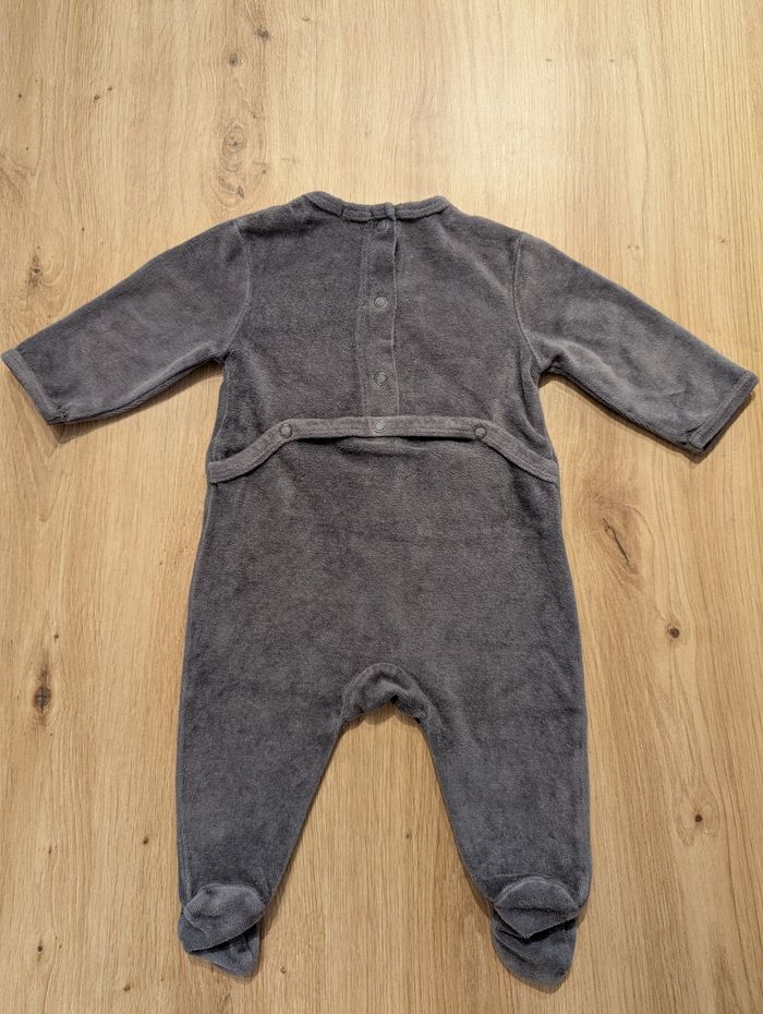 Lot de 2 pyjamas vert et noir, 3 mois, Kiabi - photo numéro 2