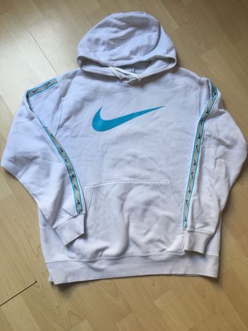Pull Nike 